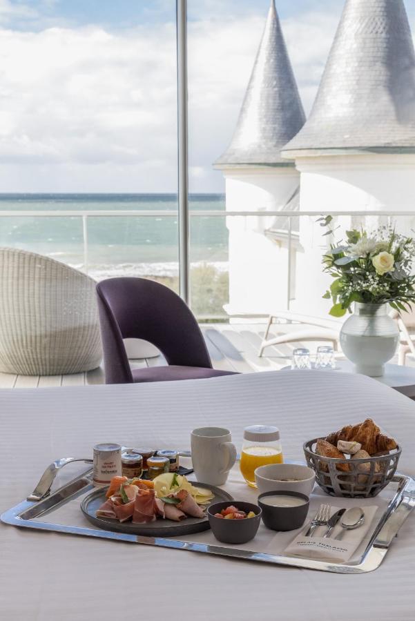 Hotel Chateau Des Tourelles - Relais Thalasso & Spa Pornichet Kültér fotó